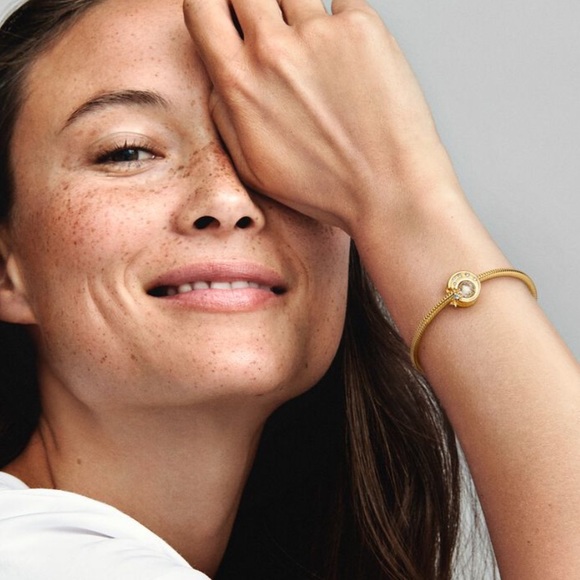 NWOT Gold Sparkling Shooting Star Charm Sterling Silver 925 - Picture 3 of 16